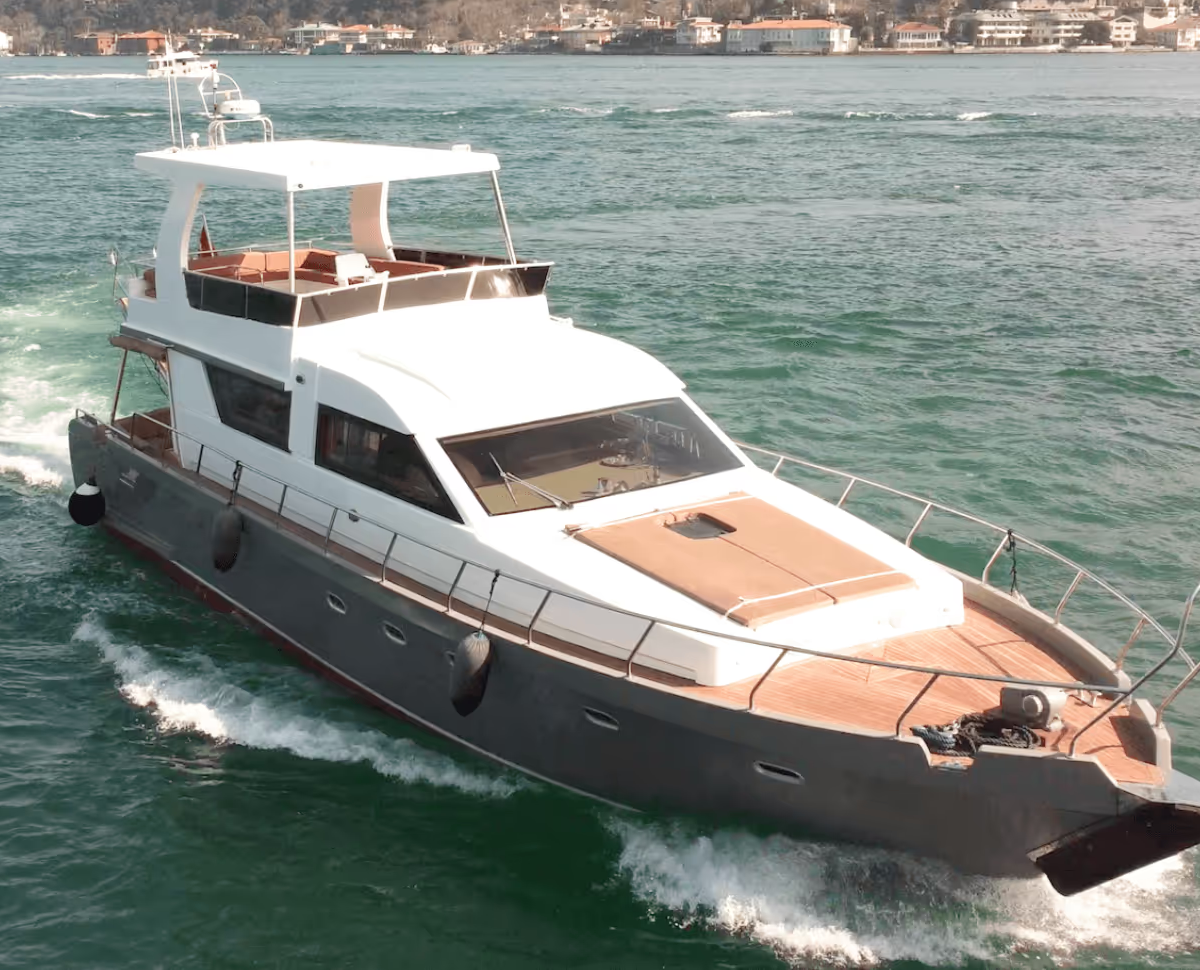 Kiralık Özel yapım 17m Motoryat – 5